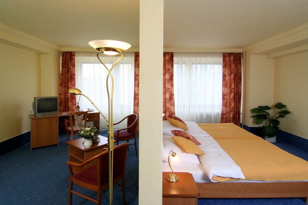 Albion Hotel Praha Rom bilde